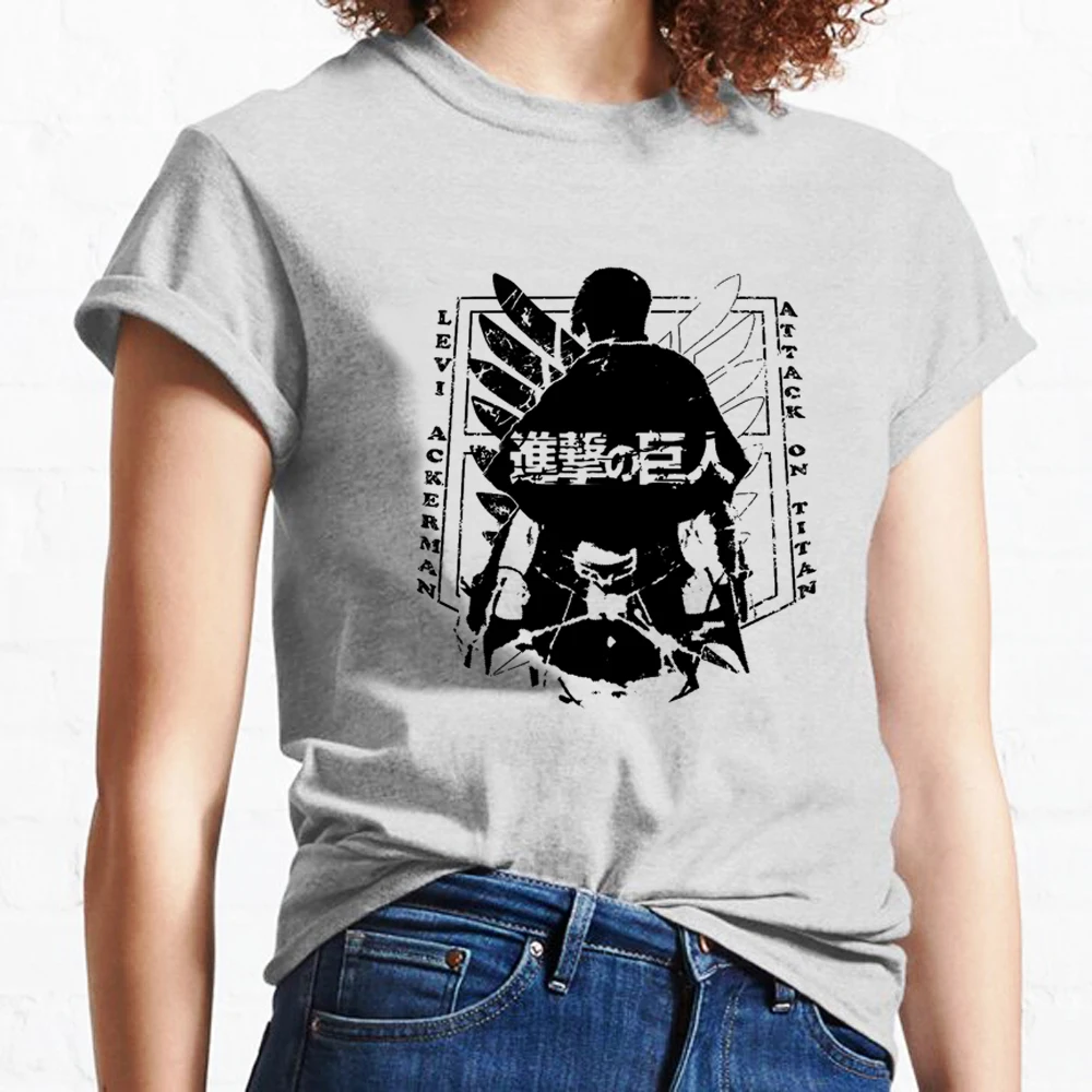 

Женская футболка с принтом «атака на Титанов»