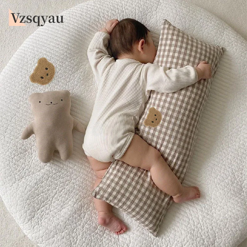 

INS Newborn Comfort Pillow Bear Lattice Cushion Multi-functional Bumpers Anti-Collision Pillow For Pregnant Baby Bedding Infant