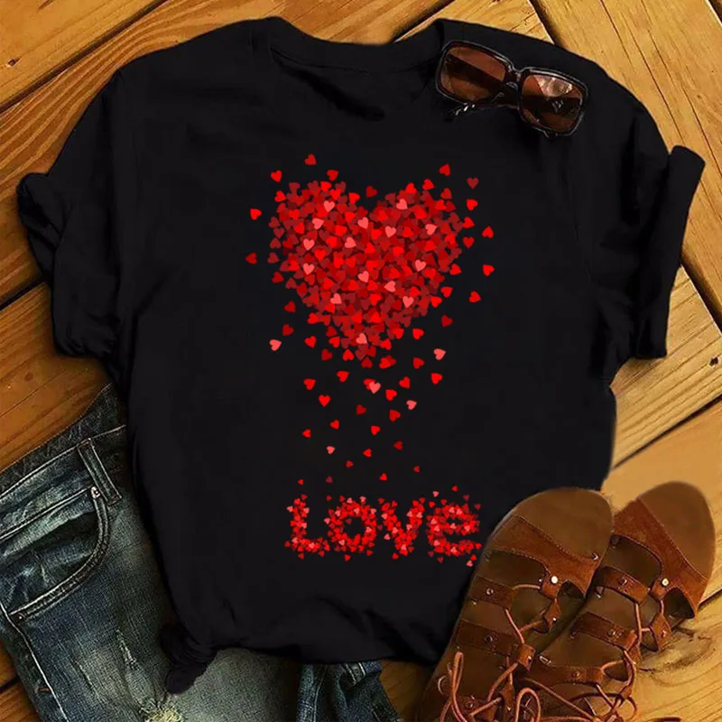 

Women T Shirt Red Heart Love Print Tops Female Summer Short Sleeve Fashion T-shirt Cute Graphic Tee Shirts Ladies Black Tops Tee