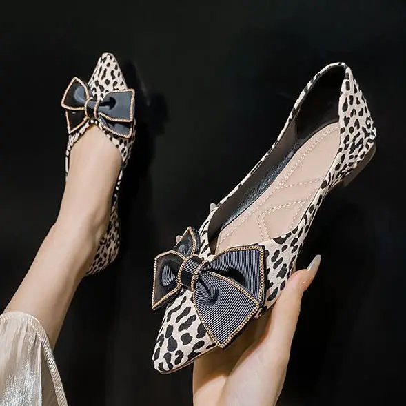 

Square Head Single Shoes Woman 2022 Spring New Korean Style Fashion Shallow Ballet Flats Patchwork Bowknot Soft Sole Women Shoes