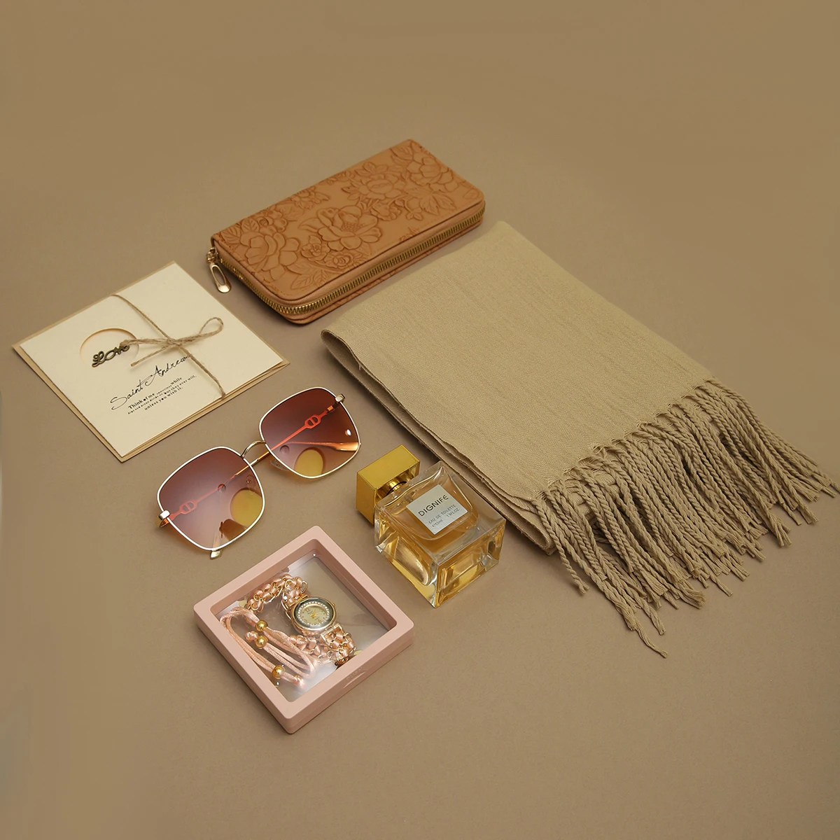 7 шт. женские кварцевые часы с шарфом для духов и солнцезащитных очков