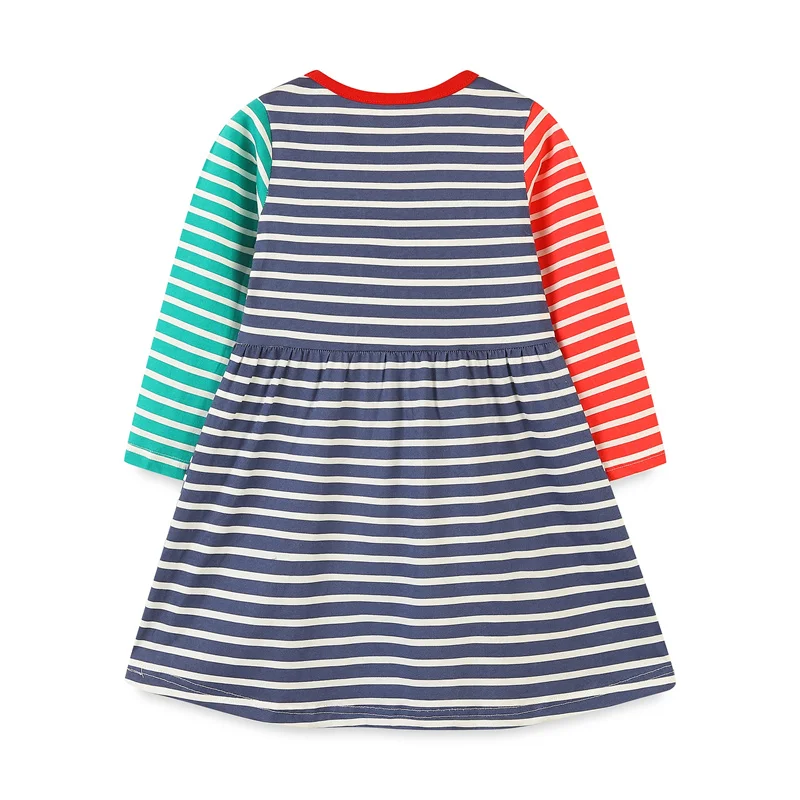 Детское платье с вышивкой пчелы длинным рукавом