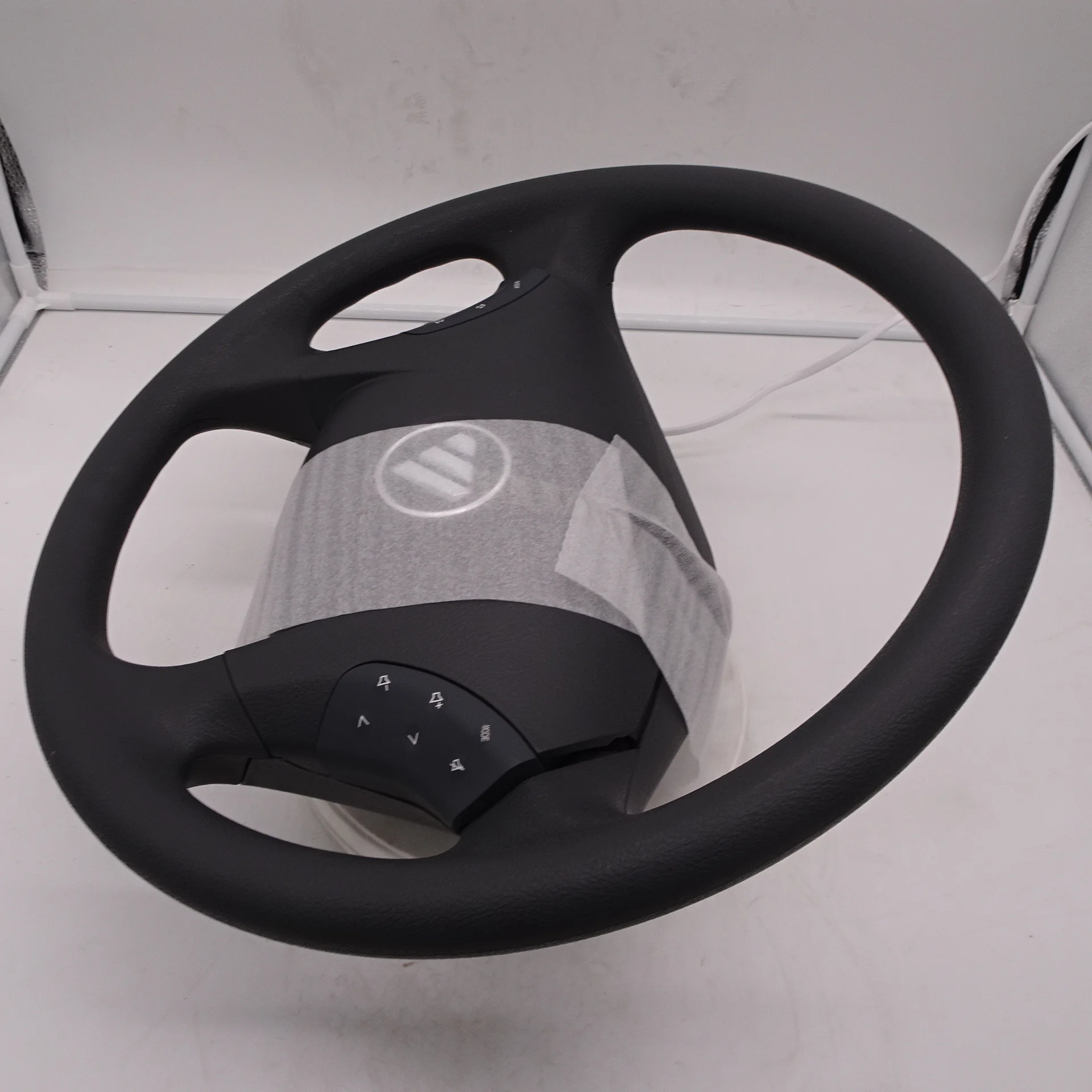 

Steering wheel H4342020001A0
