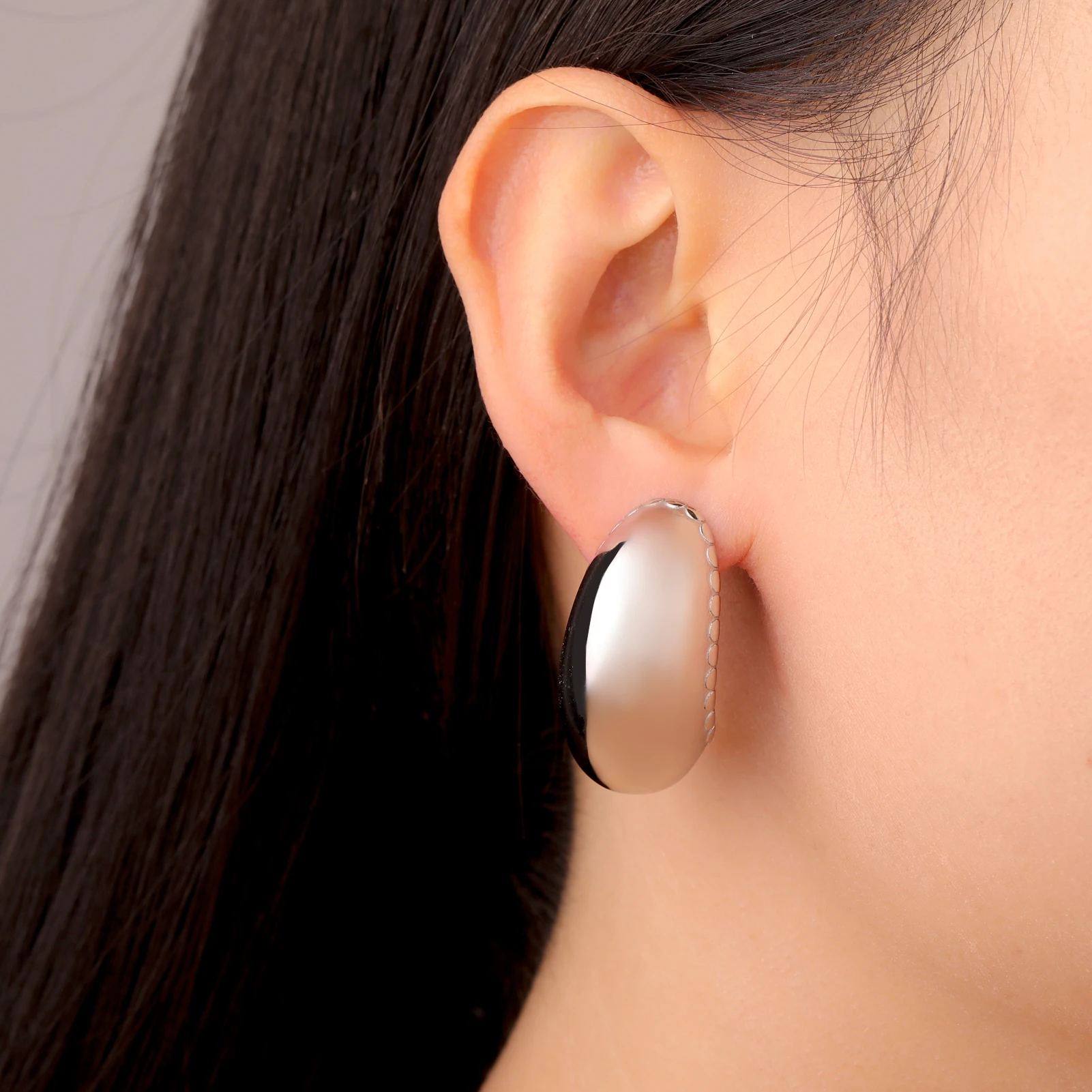 VASSAGO нерегулярные круглые серьги-кольца 18 К позолоченные серьги-гвоздики для