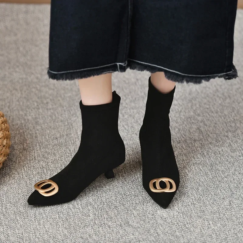 Женские эластичные тонкие ботинки на высоком каблуке с острым носком модные