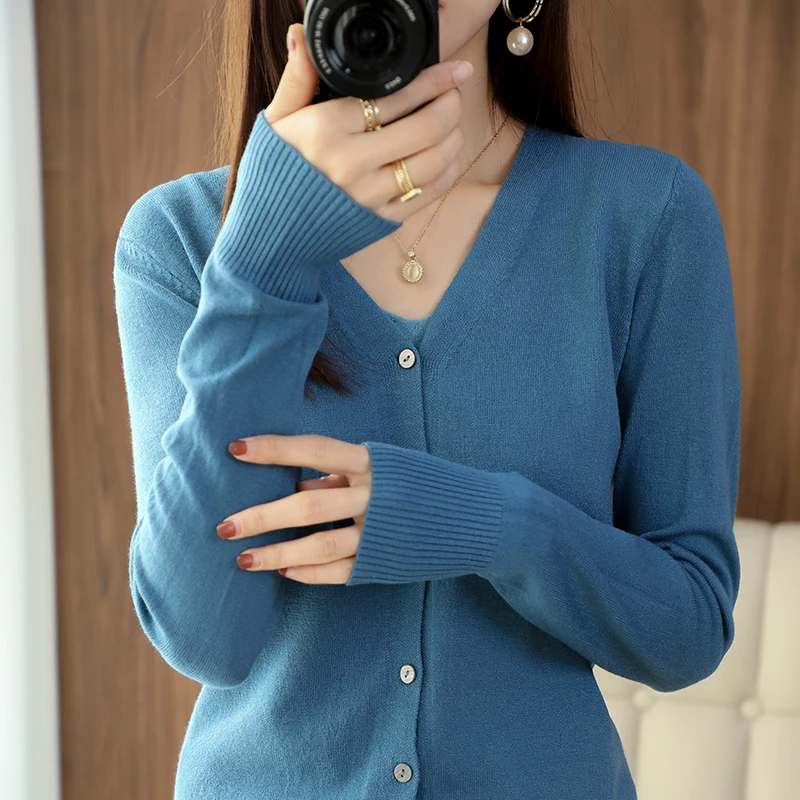

2022 Autumn And Winter Cashmere cardigan Sweater V-Neck Women's Solid Color Casual Long-sleeved Loose cardigan Sweater