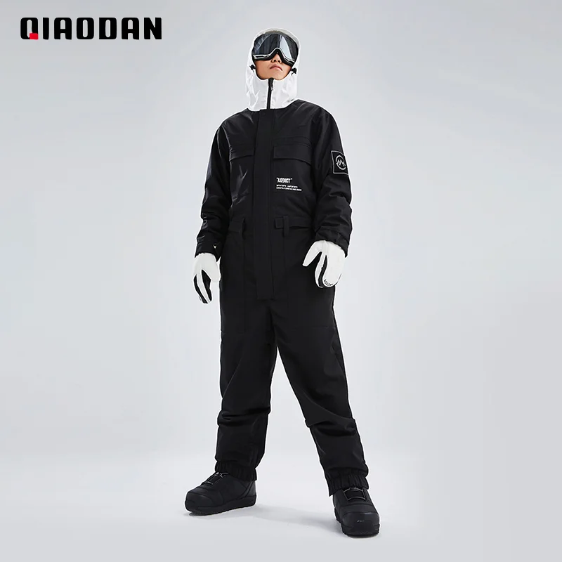 QIAODAN 2023 Snowboarding Sets For Men Ski Suit Outdoor Warm Pants And Jacket Waterproof Sport 2PCS Clothing XWW43212401R