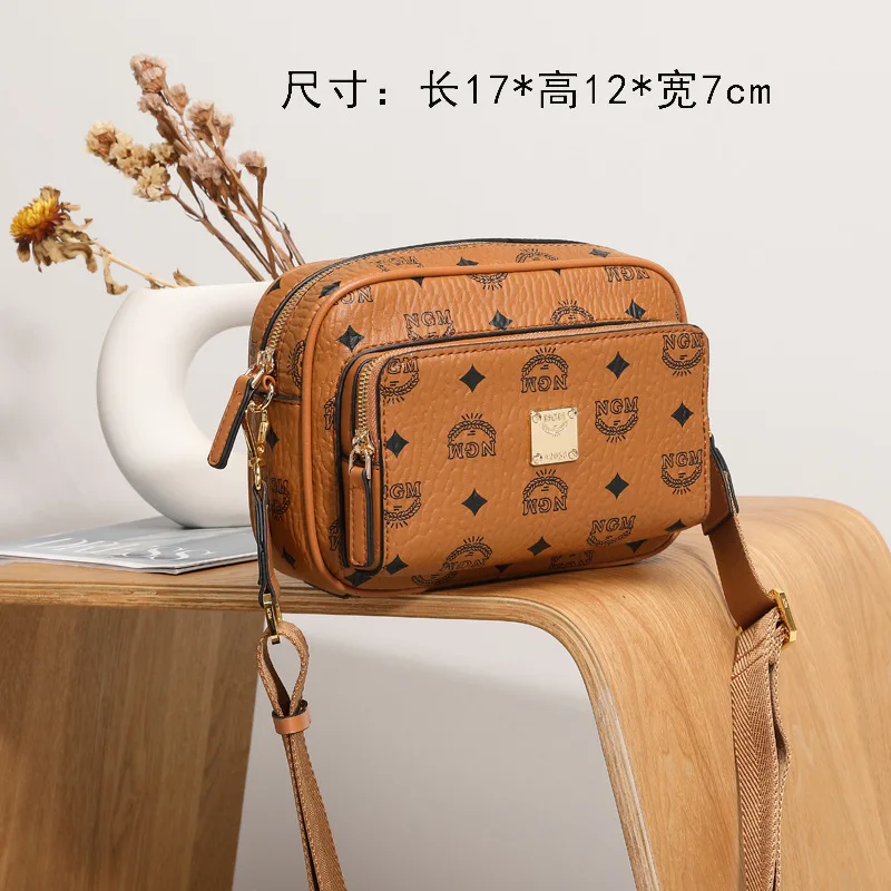 Counter temperament camera female bag 2023 new Korean version of microfiber skin presbyopia single shoulder cross-body bag