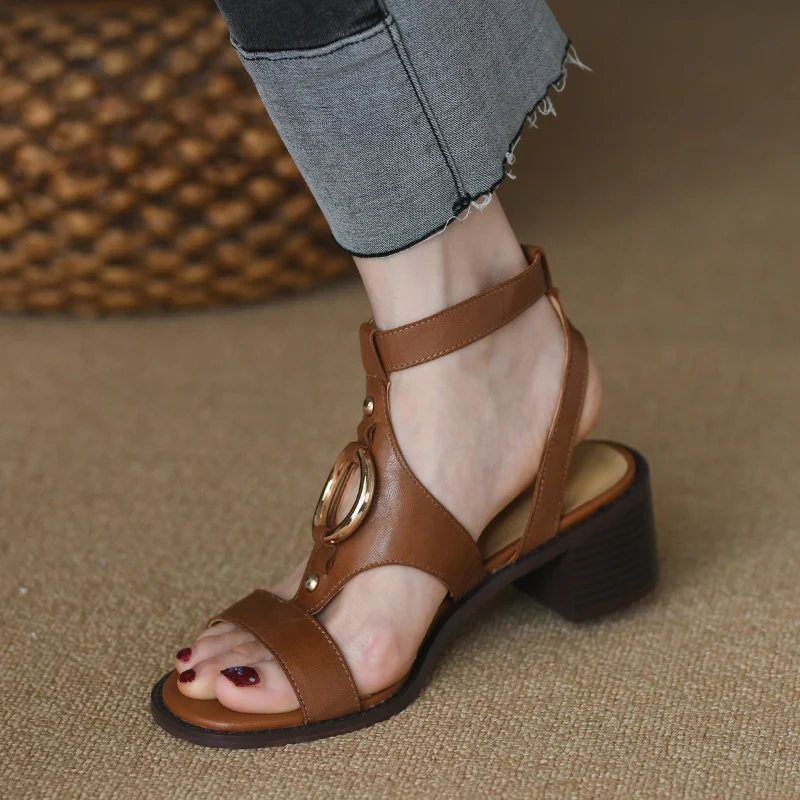 

Сандалии женские на толстом каблуке 5 см, простые босоножки с пряжкой, выразительная Летняя обувь из овечьей кожи в римском стиле, Ретро стиль