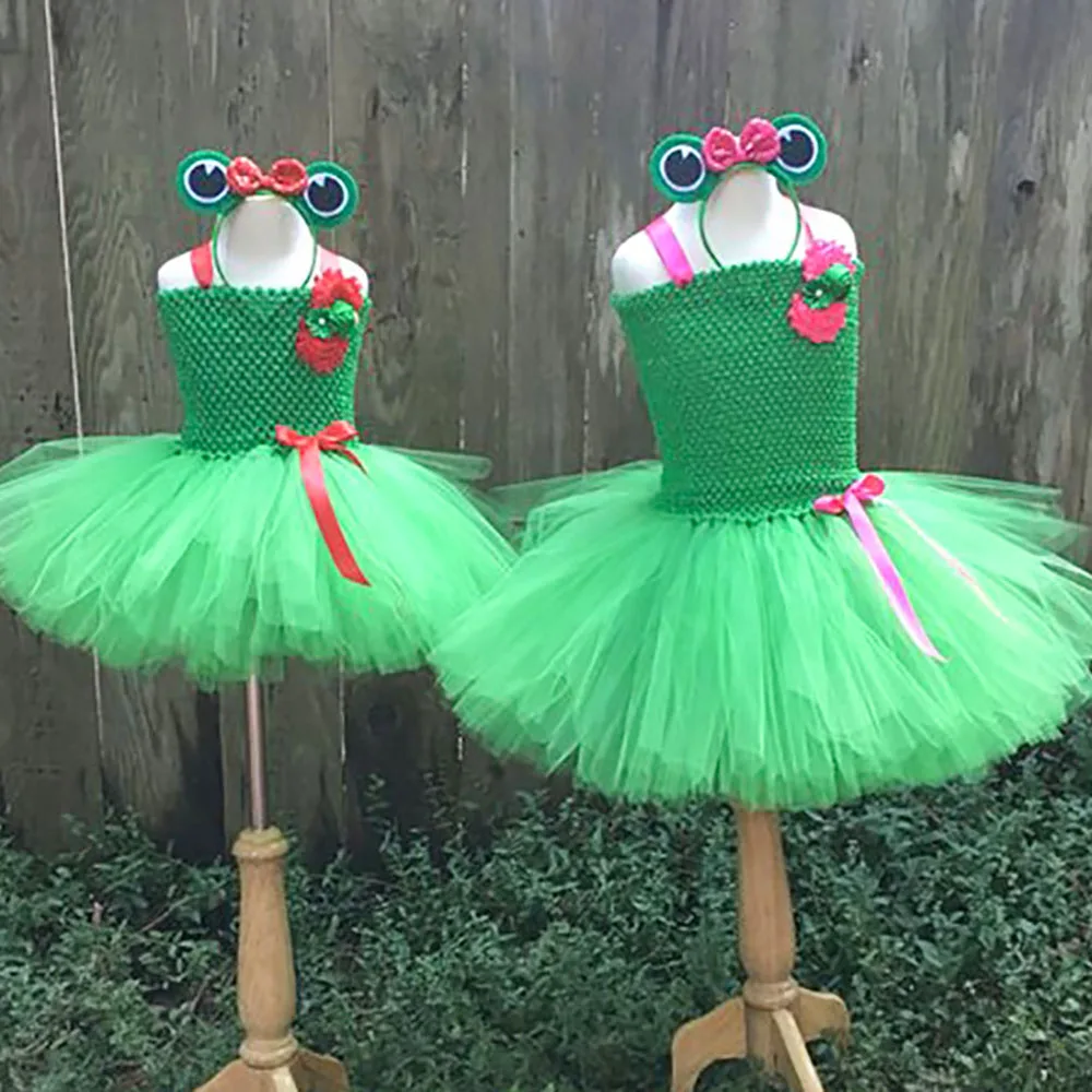 Детское платье-пачка из тюля с цветочным бантом