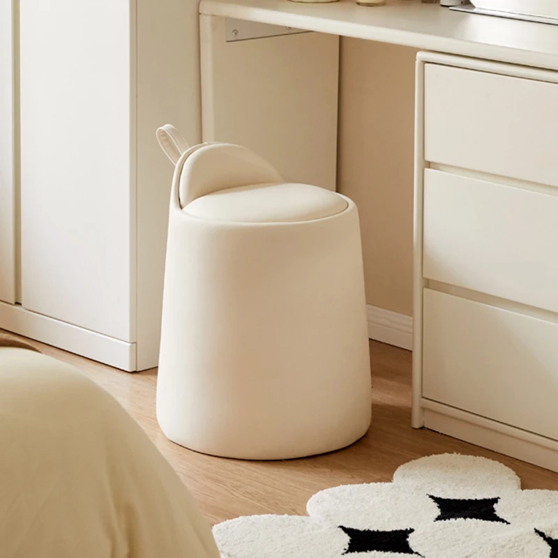 Дизайнерские стулья в итальянском стиле простые многофункциональные