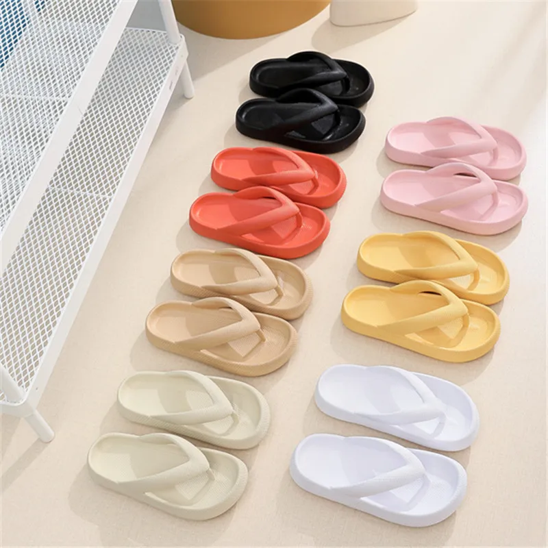

New Flip-Flops Summer Home Outdoor EVA Leisure Flat Bottom Soft INS Fashion Couples Wear Men And Women's Slippers