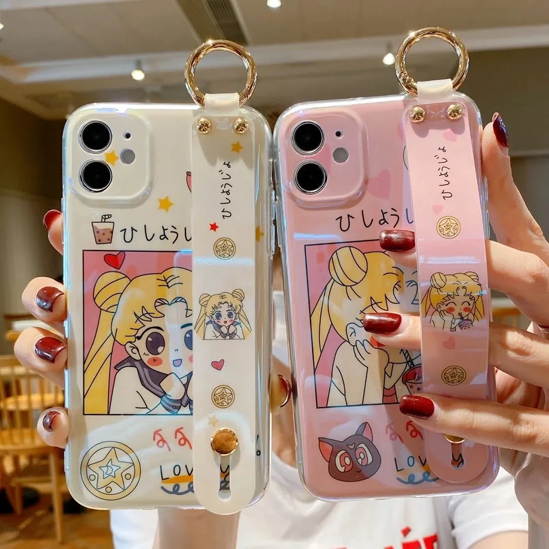 

Bandai Cute Pink Sailor Moon Wristband Silicon Couple Phone Case For iPhone 7 8 Plus XR Xs Xs Max 11 12 13 Pro Max Case For Girl