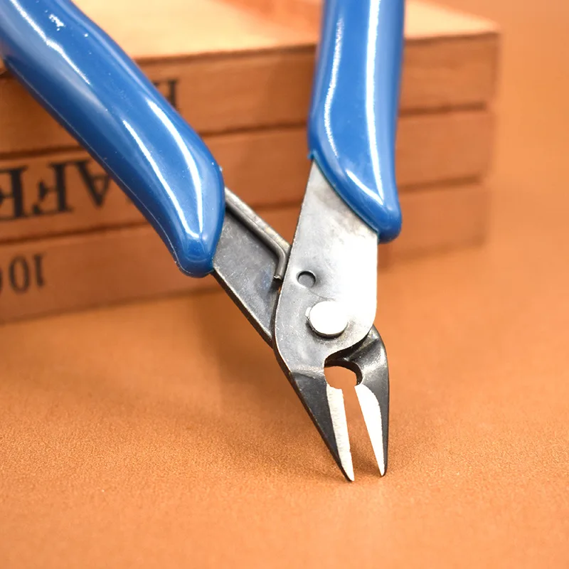 1шт Миниатюрный плоскогубец для обрезки проводов, резки линий и кабелей, электрический щипец, инструмент для снятия изоляции, мультитул, нож-стриппер, кримпер, прессовочный инструмент