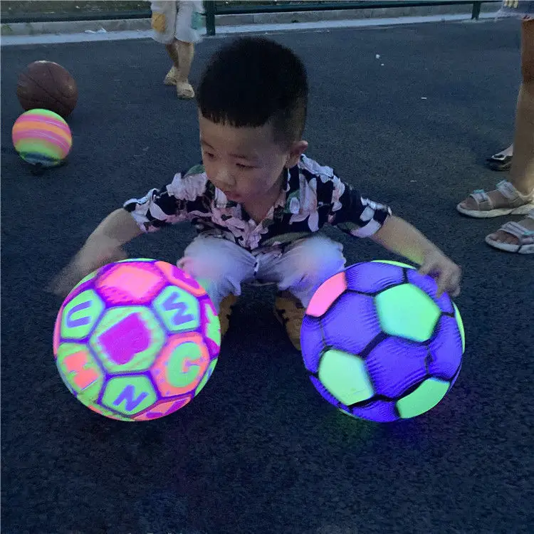 

Luminous Ball Flashing Sport Fitness Portable Inflatable Throwing Bouncy Ball Rubber Parent-child Outdoor Interactive Games Toys