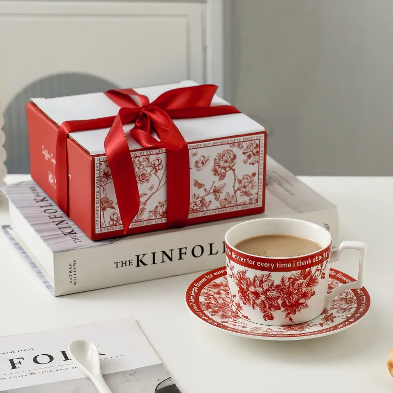 Европейская керамическая кофейная чашка красного и черного цвета фарфоровая