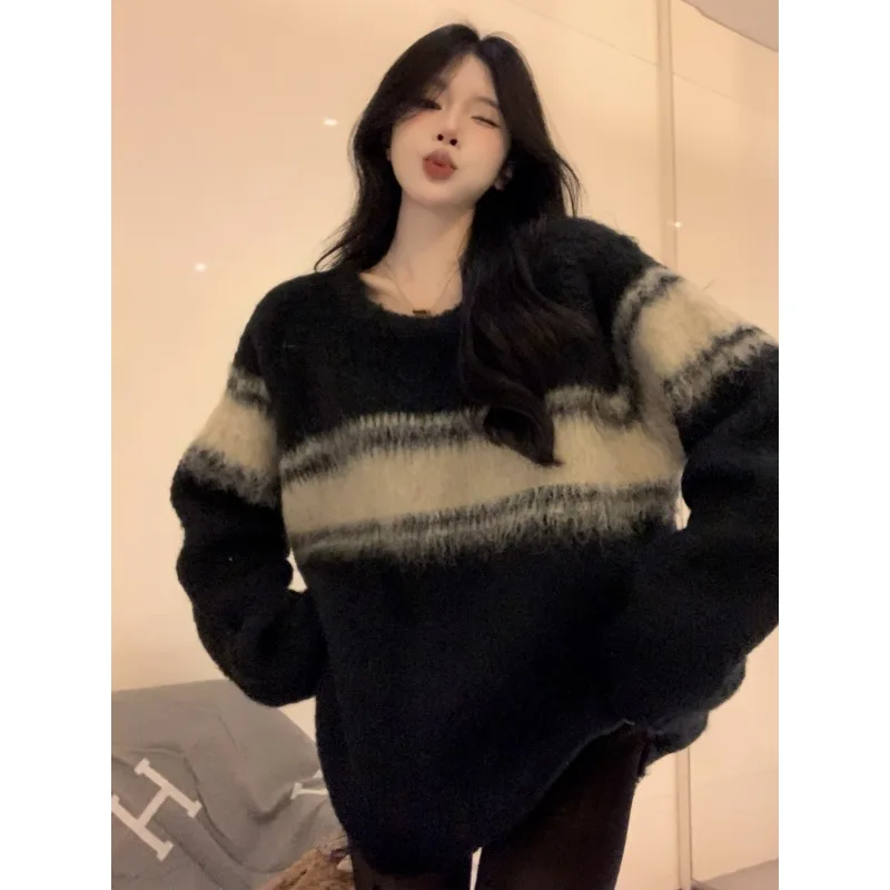 

Свитер женский осенне-зимний новый нишевой облегающий контрастный утепленный вязаный жакет оверсайз