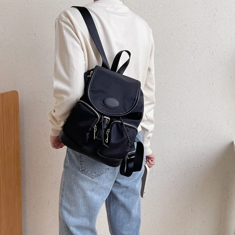 Рюкзак женский однотонный в Корейском стиле унисекс весна-лето