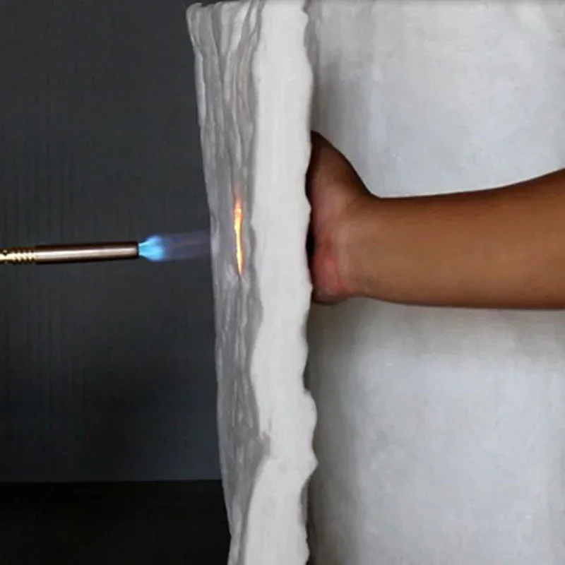 Фото Высокотемпературный (до 1260°C) коврик 0,5x0,6 м ℃   Изоляция для котлов: огнеупорный керамический волокнистый материал из алюмосиликата (игольчатый) №1