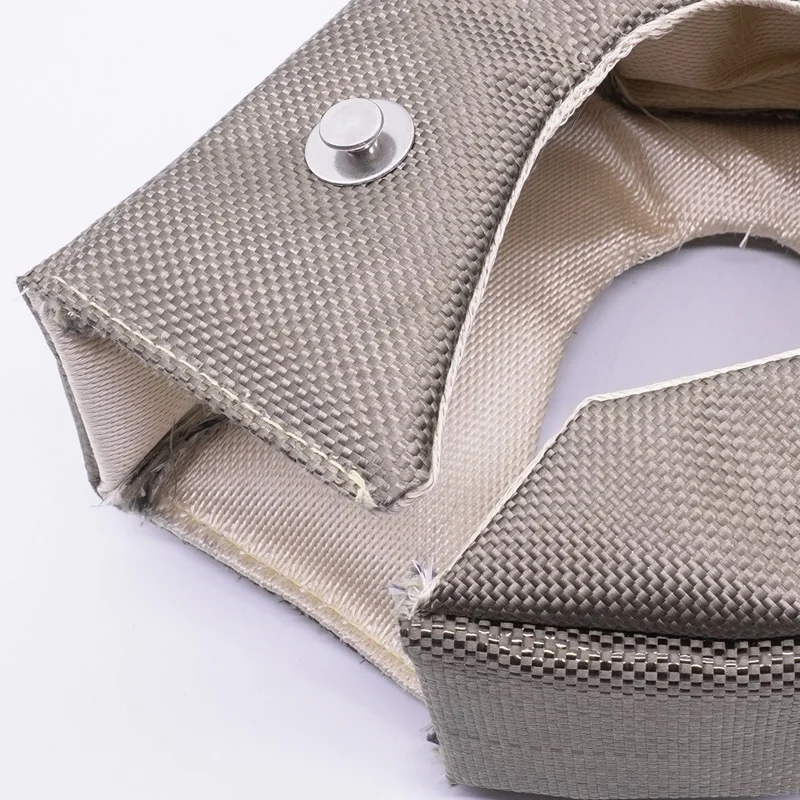 Одеяло для турбонагнетателя titaniors теплозащитная крышка с пружинами крепления Ford