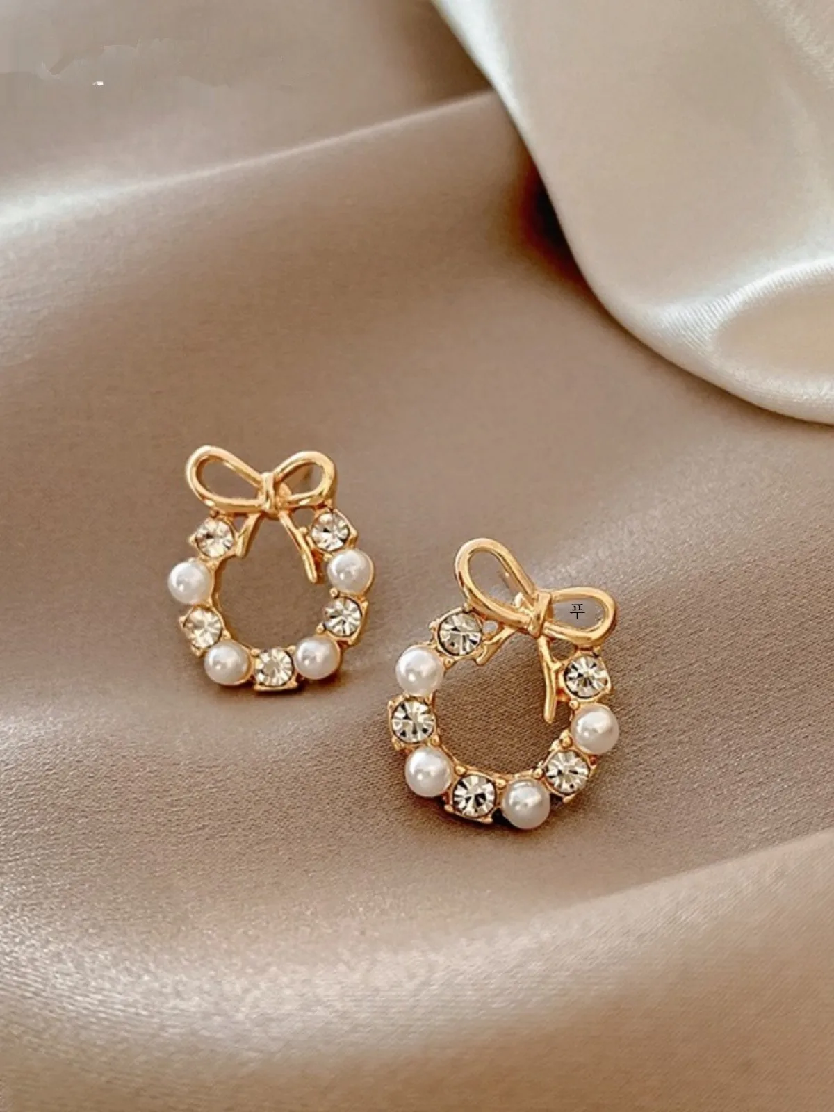 Бессмертный круг с бантом высококачественные жемчужные темпераментные серьги