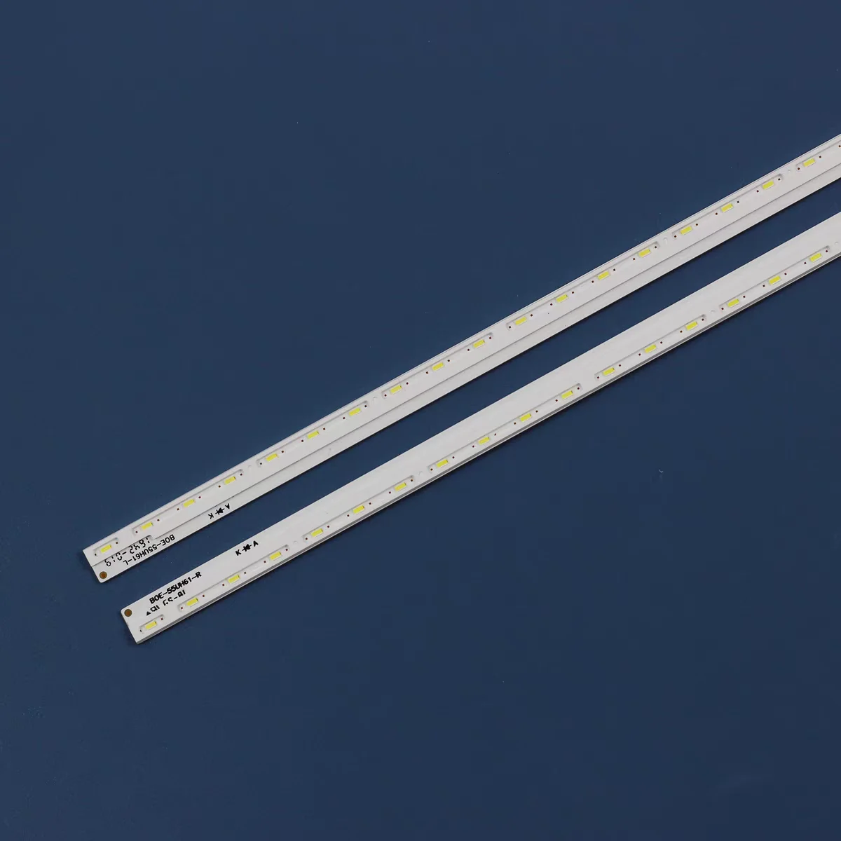 Фото Комплекты Светодиодные панели телевизора CSOT-55LH65-L/R BOE-55UH61-L/R Полосы подсветки LG INNOTEK 55LH65 L R-TYPE 1707PKG SJC 126EA REV10 151012   Ф №2