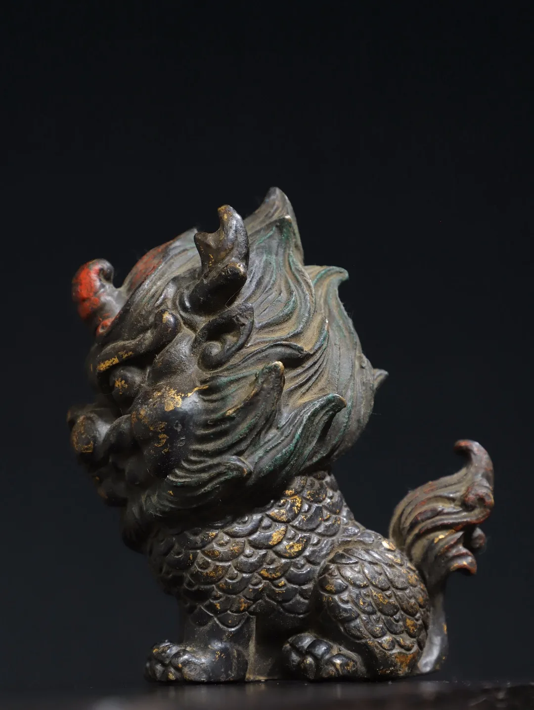

6"Tibet Temple Collection Old Bronze Cinnabar Mud gold Lion Head Dragon Body Nian Beast Unicorn Ornaments Town house