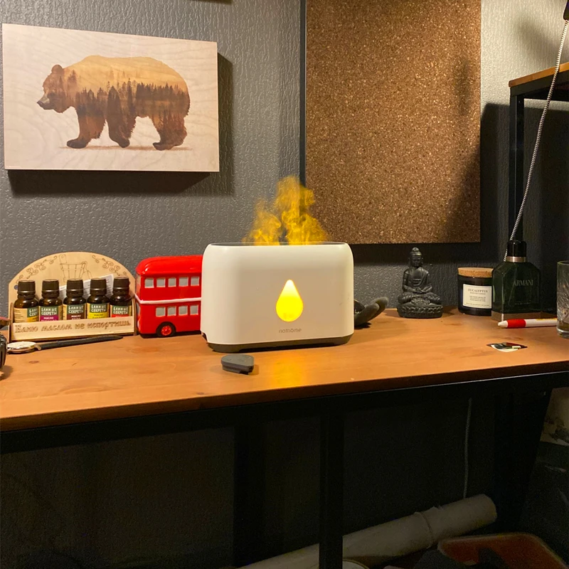 

USB Flame Aromatherapy Atmosphere Table Lamp Bedroom Living Room Car 200ml Humidifier Three-speed Remote Control LED Night Light