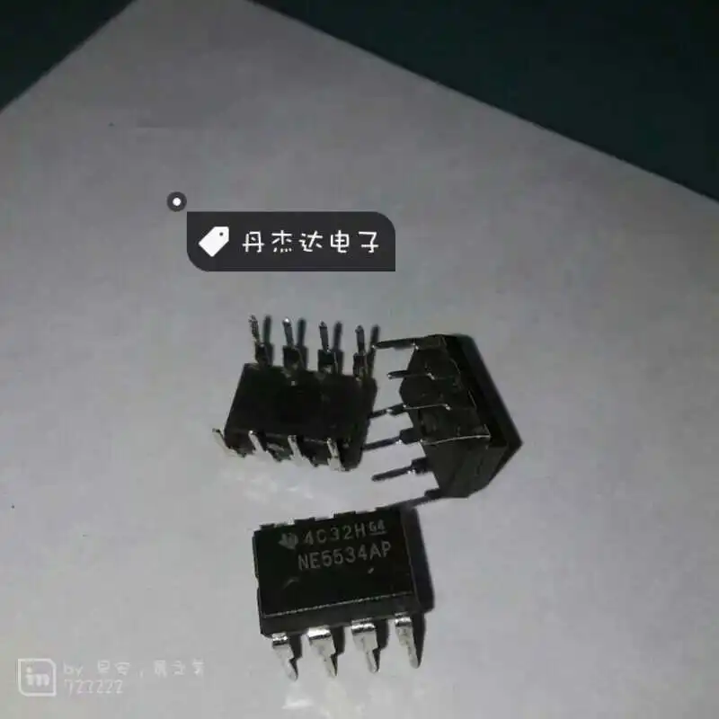 

30 шт. Оригинальный Новый 30 шт. Оригинальный Новый NE5534P NE5534AP DIP-8 аудио Операционный усилитель