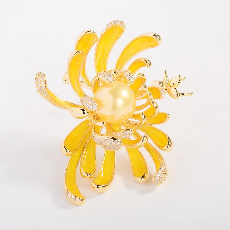 Oil Drop Flower Brooches Pins For Ladies Brand Design Yellow Floral Butterfly Corsage Luxury Statement Jewelry