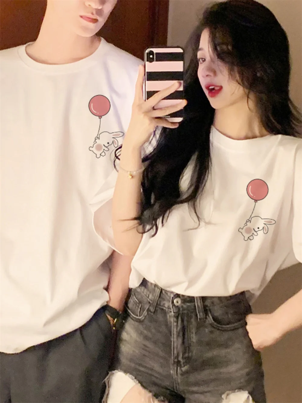

Cartoon Cute Rabbit With Balloon Print Cotton Men Women Summer Fashion Short Sleeved T-Shirt Tee White Black For Couple Clothes