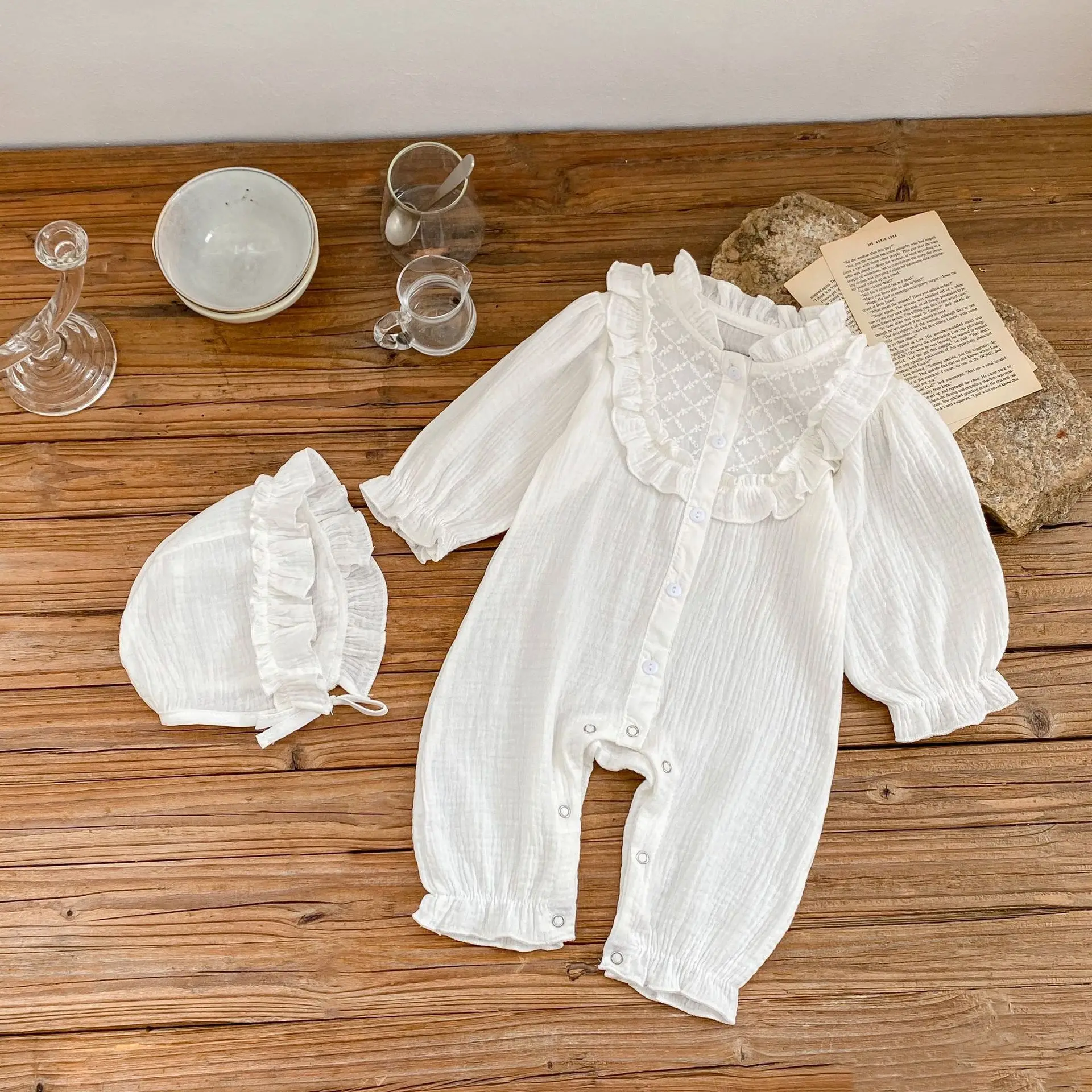 

Baby Rompers White Long Sleeves Newborn Infant Boys Girls Cotton Jumpsuits Hats Outfits Sets 0-18m Toddler 2pcs Children Clothes