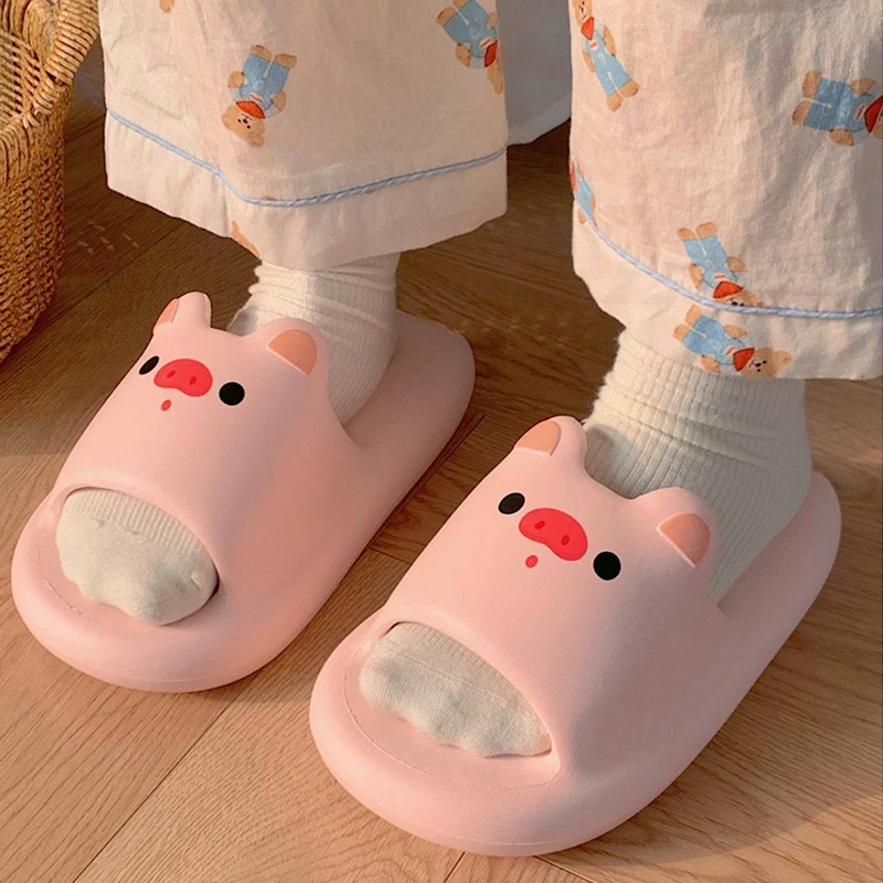 Cute Cartoon Pink Pigs Pattern Design Women Slipper 2023 New Fashion Men Summer Leisure Slides Sandals Couple Woman Shoes