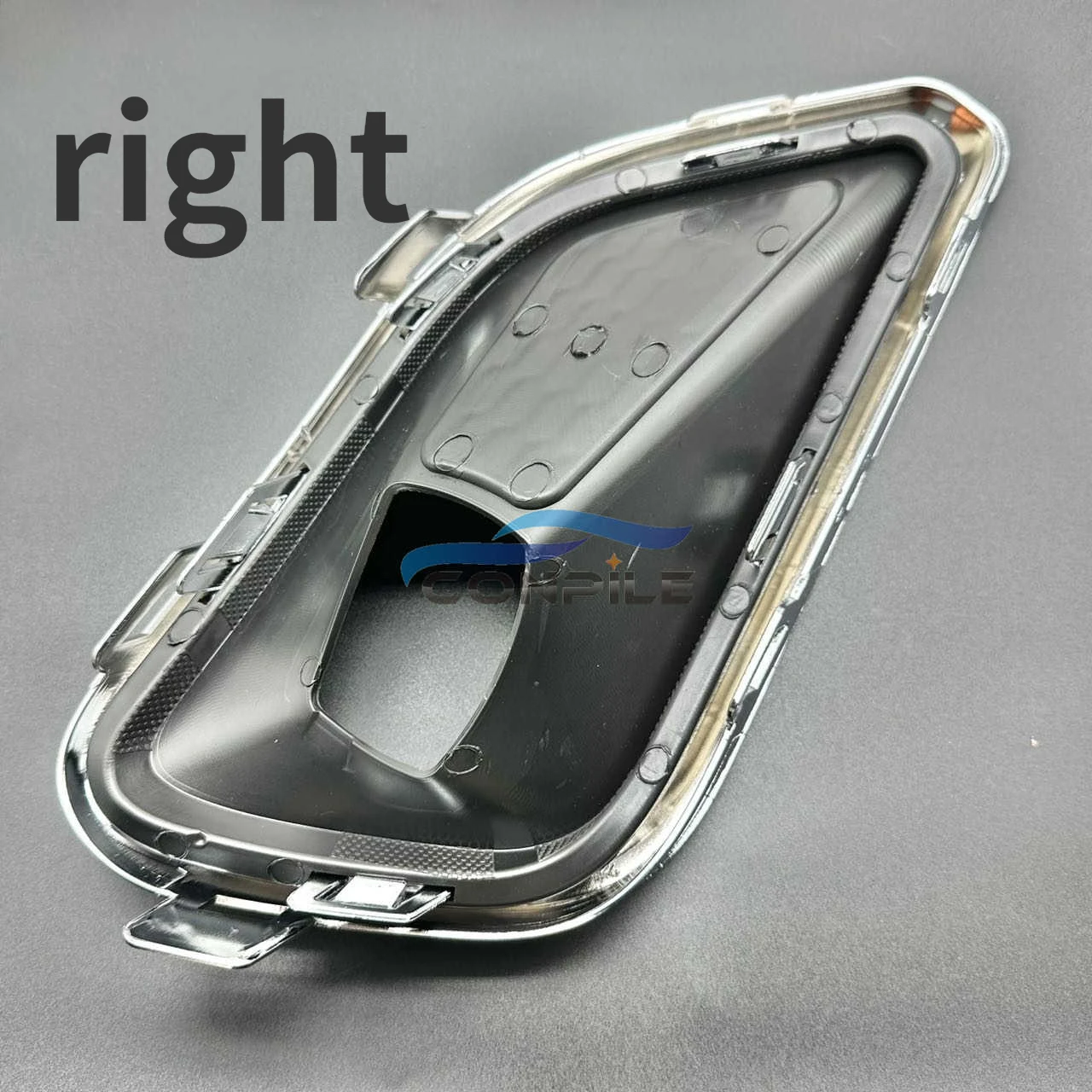 1 шт. 53451228 68287994AB 53451229 68287995AB противотуманная фоторамка в сборе с глянцевой полосой