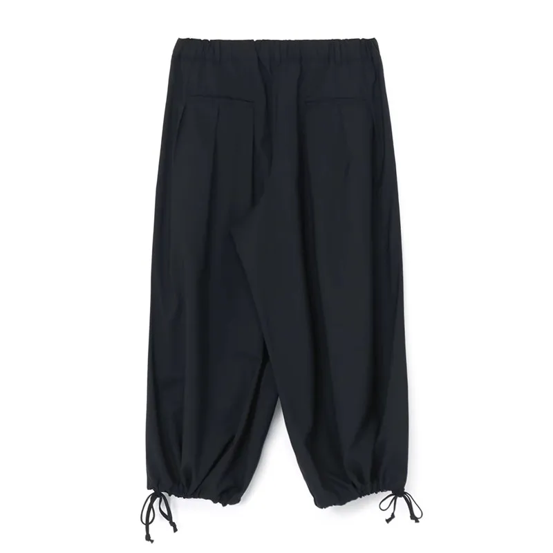 Рисунок 3 - Мужские брюки-оверсайз Yohji Yamamoto