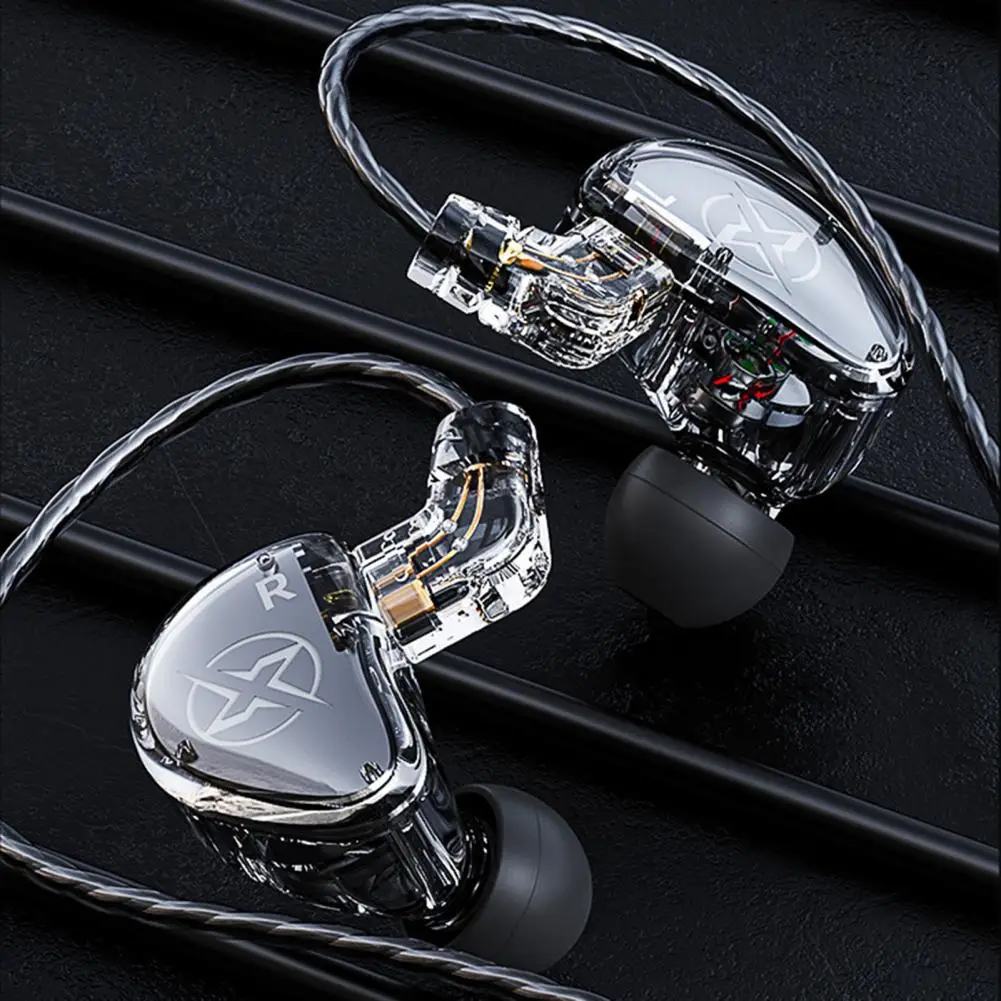 

Wired Earphone High-quality Stable Signal Fashion Sports Wired Headset Noise Cancelling Earbuds for Fitness