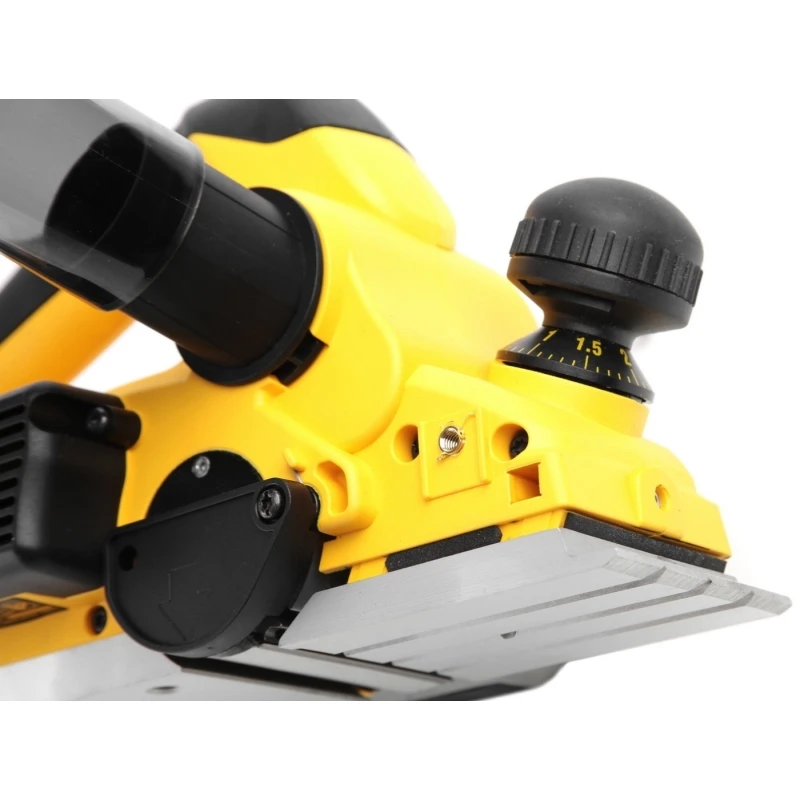 Рубанок электрический DeWalt D26500K (Мощность 1050 Вт ширина обработки 82 мм глубина до 4