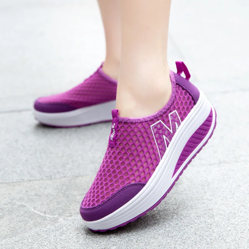Summer New Middle-aged Ladies Fitness Training Free Lazy Sports Shake Walking Shoes