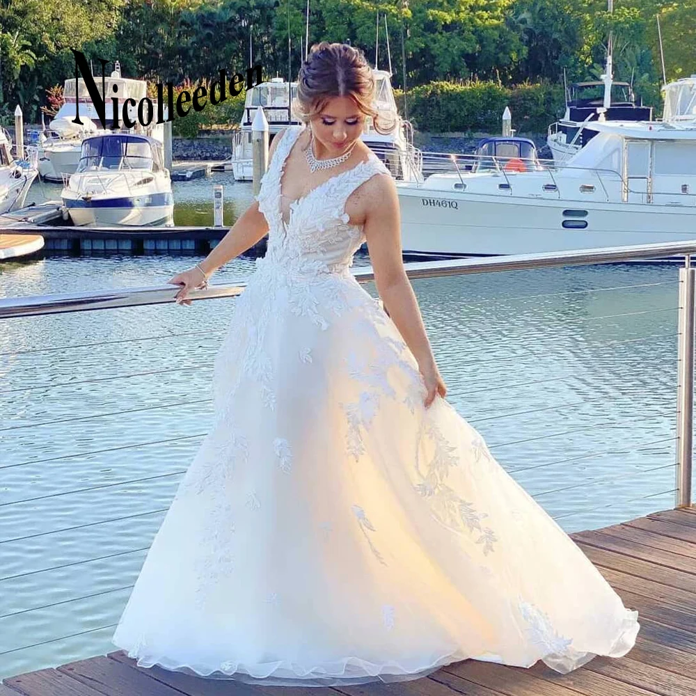 

Nicolle Elegant Appliques Wedding Dresses For Bride Ball Gown V Neck Tank Tulle Lacing Up Court Train Robe De Soirée De Mariage