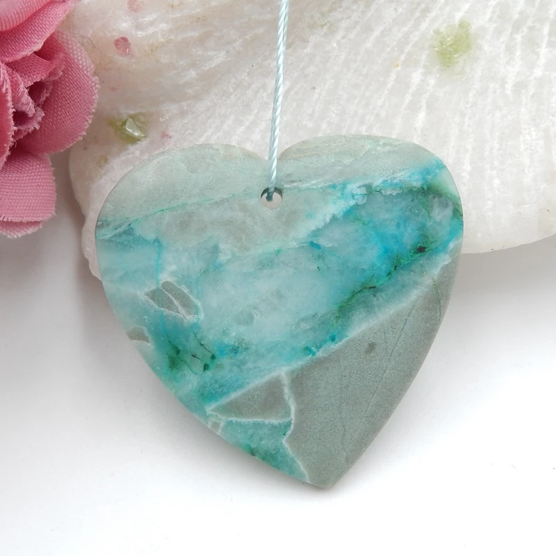 

Fashion jewelry,Natural Gemstone Carved Leaf Chrysocolla fashion women Pendant37x36x6mm10.5g
