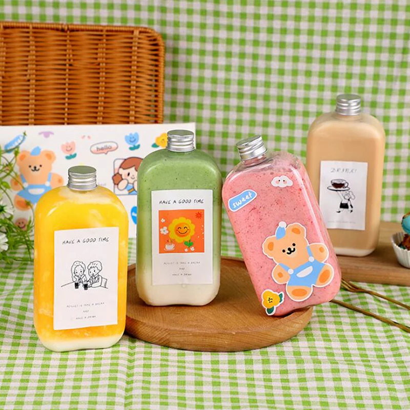 

Plastic Bottles for Drinks Storage Containers Plastic Water Bottle with Lids Cap