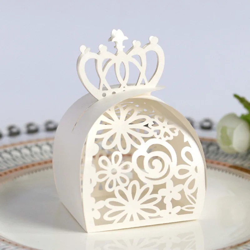

5/10/20pcs Laser Cut Crown Carriage Favors Dragee Box Gifts Candy Boxes Cute Baby Shower Birthday Wedding Party Favor Decoration