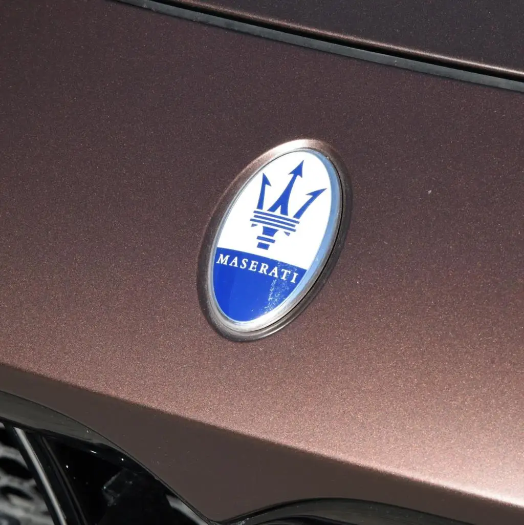 

Car Front Hood Cover Emblem Badge Stickers for Maserati Logo Ghibli Granturismo Watch Coupe Levante Quattroporte GT Accessories