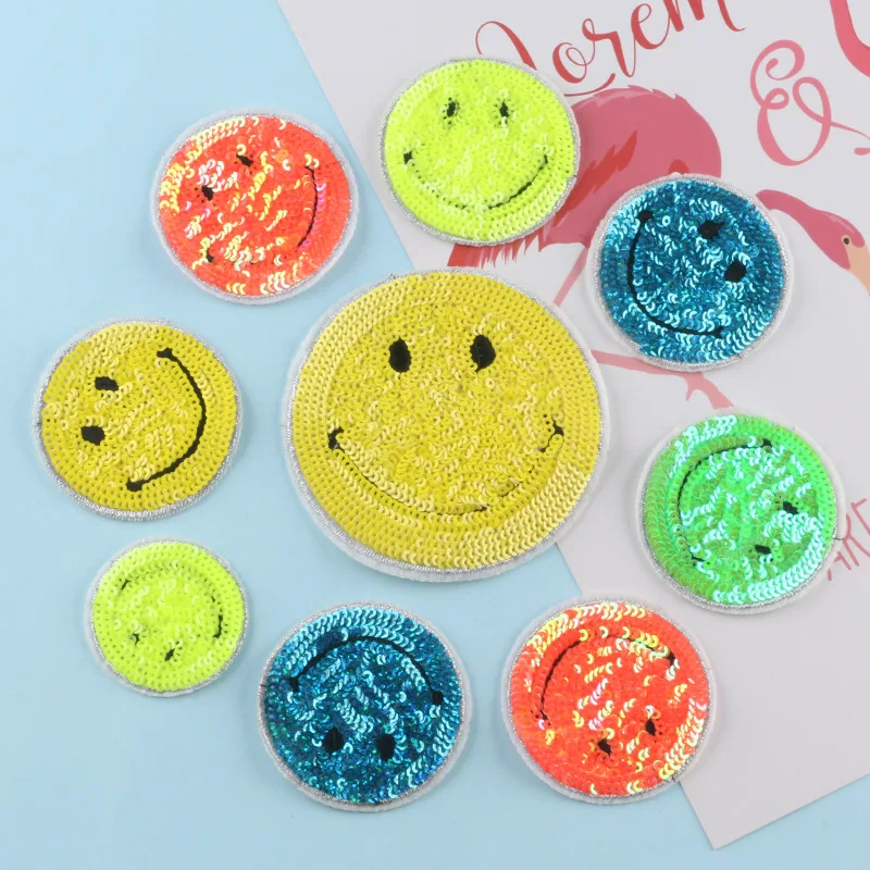 

Sequined Smile Face Patches Iron on Sequin Embroidery Colorful Round Smiley Shiny Patches for DIY Clothing Embroidered Appliques