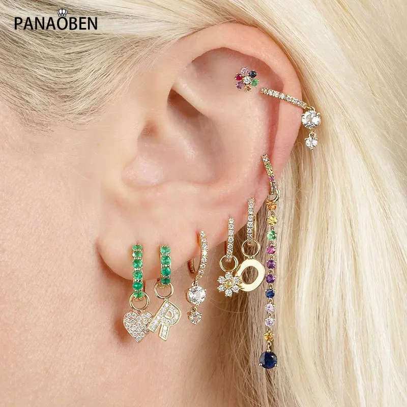 

Женские серьги-кольца из серебра 925 пробы с кристаллами