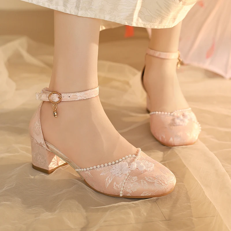 Шёлковые жаккардовые сандалии на толстом каблуке с круглым носком