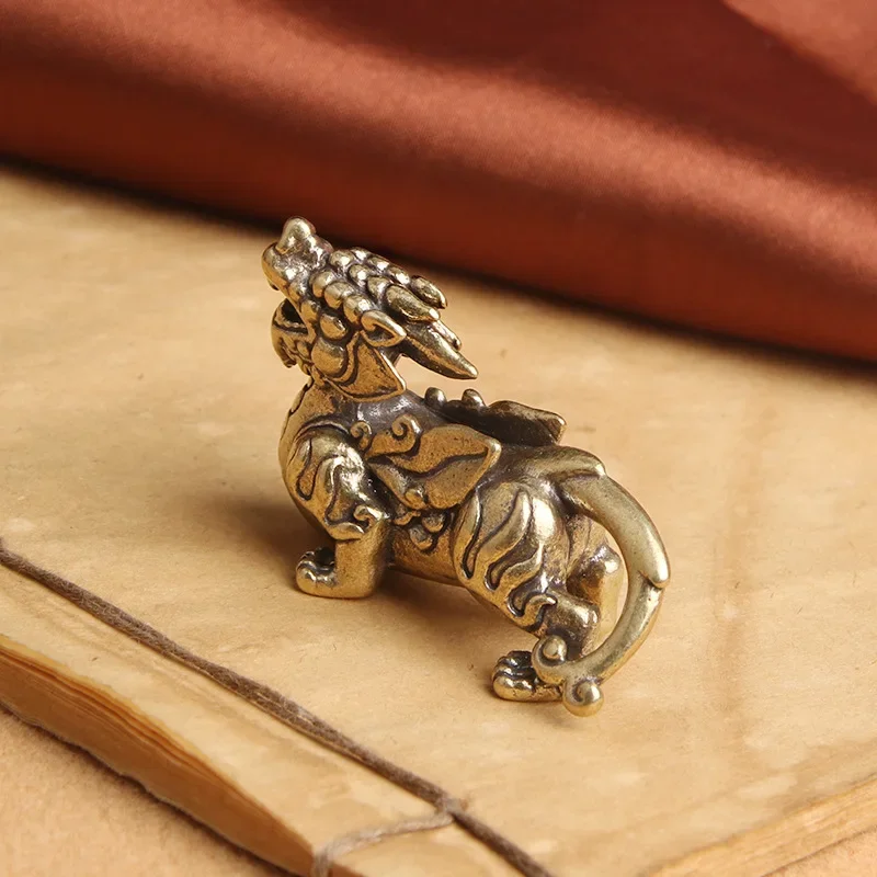 Антикварные латунные летающие счастливые мифические звери Qilin фигурки