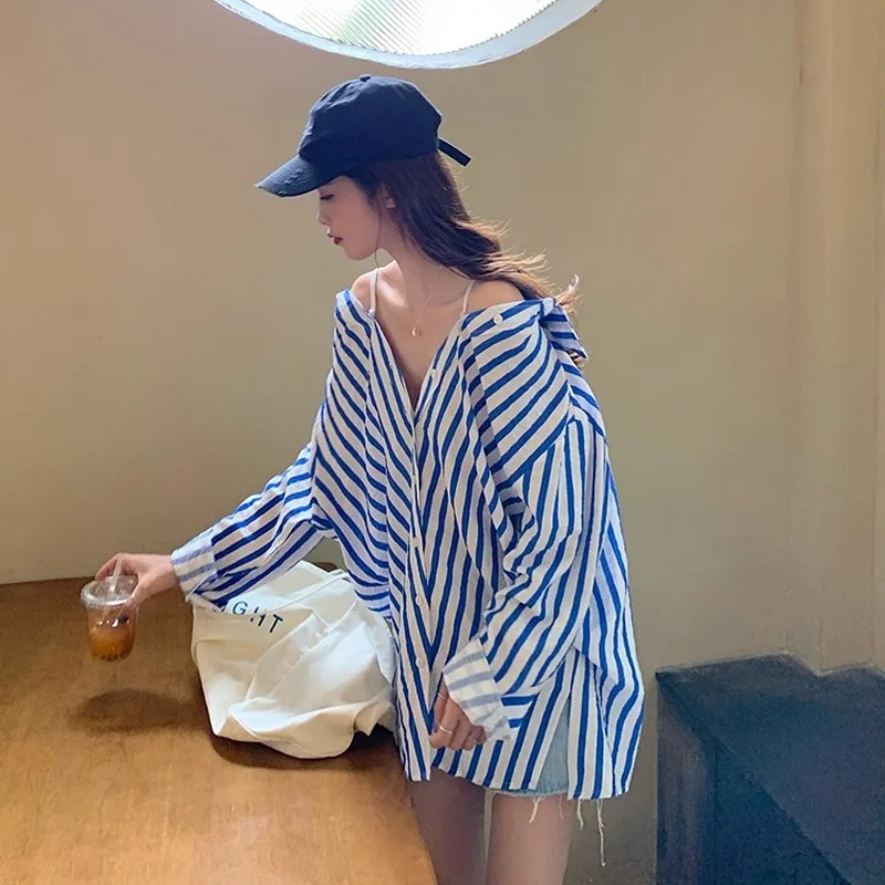 

2021 New Women Shirt Spring Autumn Korea Chic Simple Casual Ladies Retro Striped Off-Shoulder Design Long-Sleeved Blouses