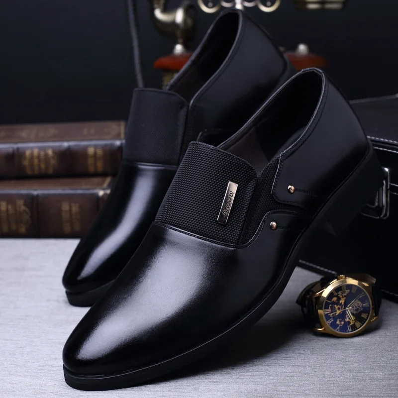 Мужские деловые туфли с острым носком черные лоферы деловой стиль весна-осень 2021