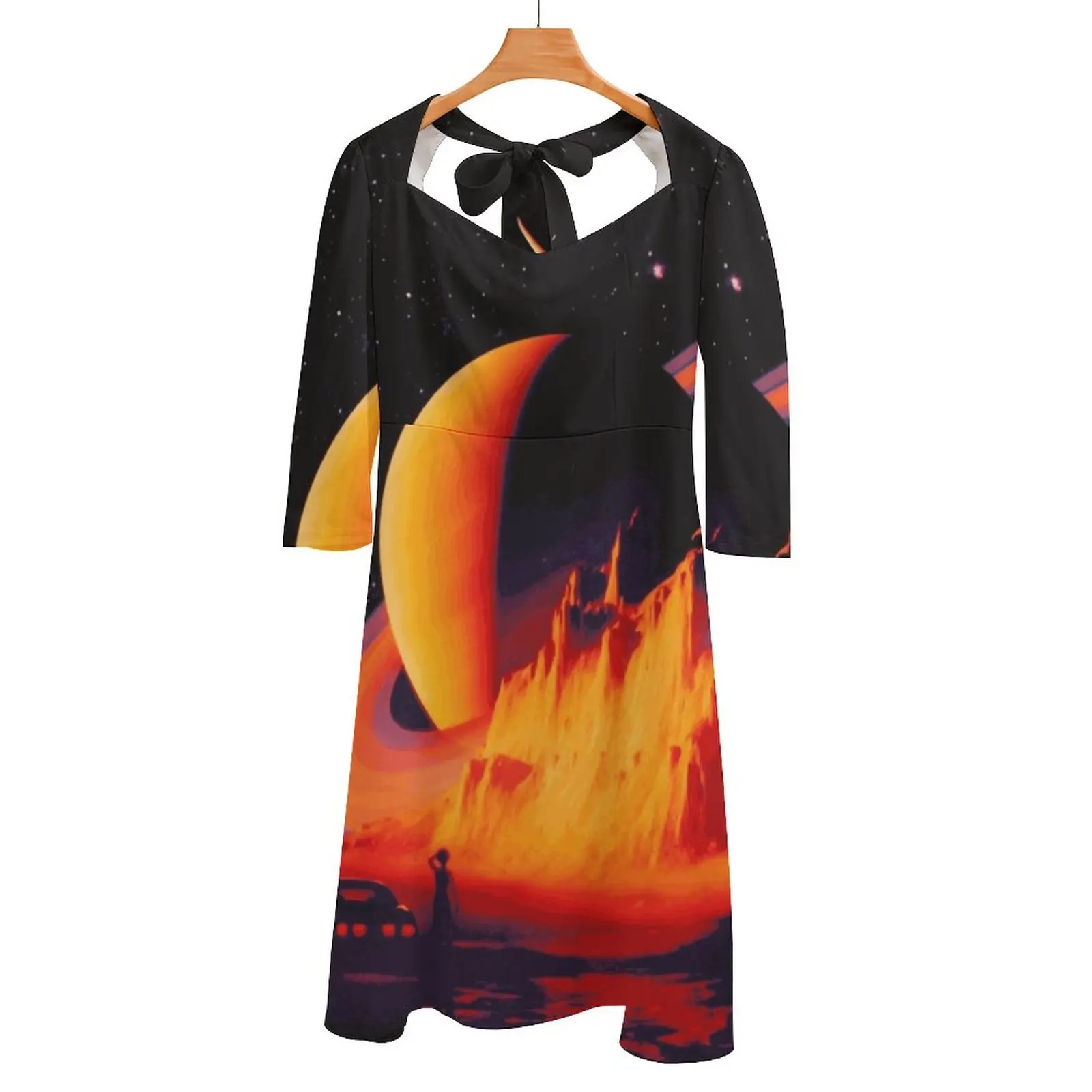 

Как я закончил здесь Женское платье с открытой спиной, квадратным вырезом и шнуровкой сзади